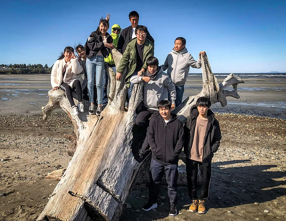 Group tour students in British Columbia