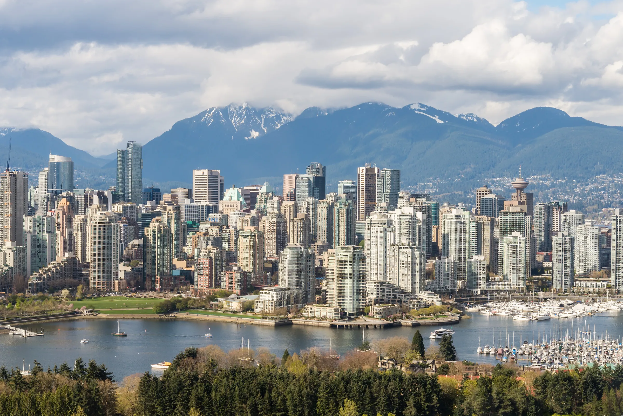 The Vancouver skyline with the North Shore mountains rising behind the harbour